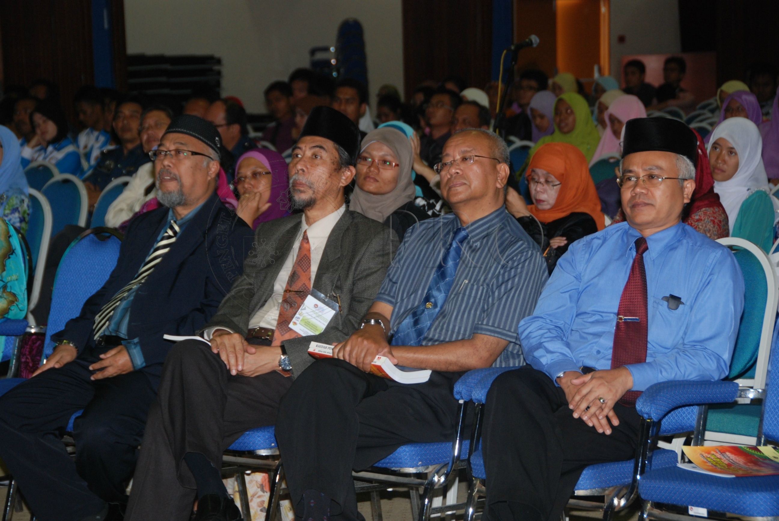 PRO 12 123 melayu DSC 6399